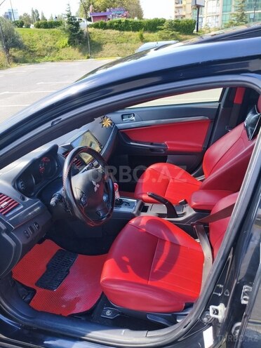 Mitsubishi Lancer 2010, 350,000 km - 2.0 l - Bakı