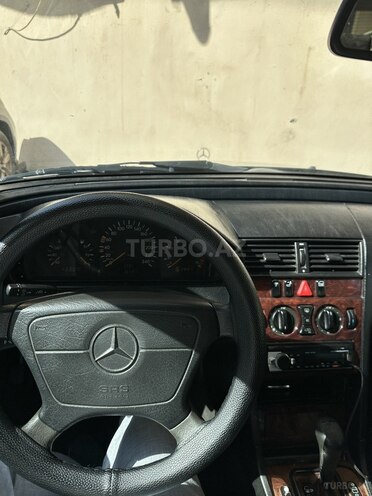Mercedes C 180 2000, 364,000 km - 1.8 l - Bakı