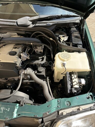 Mercedes C 180 2000, 364,000 km - 1.8 l - Bakı