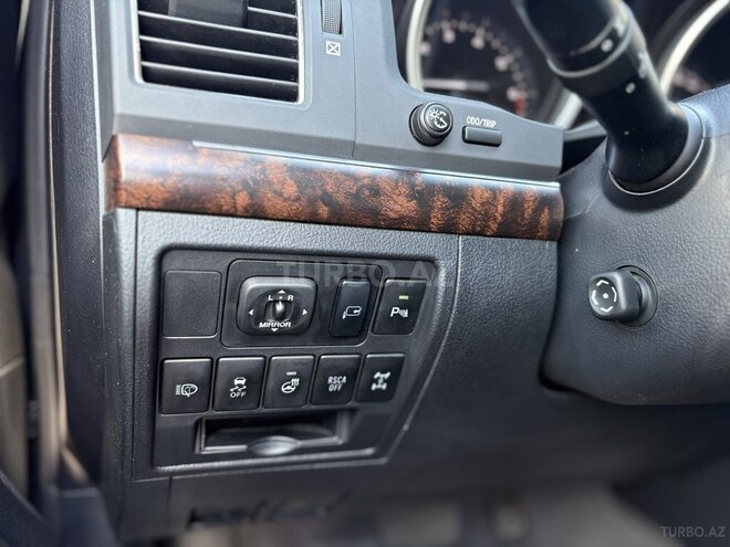 Toyota Land Cruiser 2013, 66,944 km - 4.6 l - Bakı
