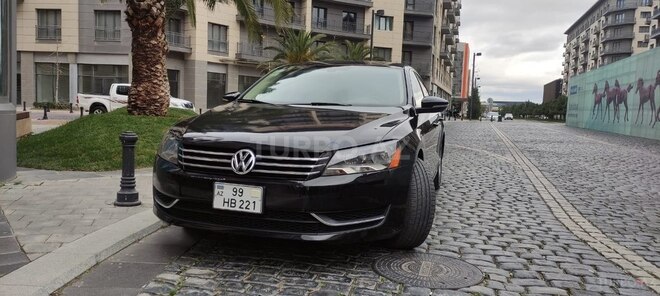 Volkswagen Passat 2012, 240,000 km - 2.5 l - Qusar