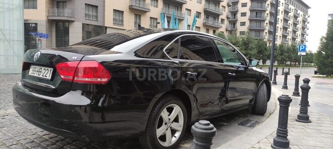 Volkswagen Passat 2012, 240,000 km - 2.5 l - Qusar