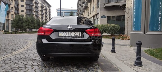 Volkswagen Passat 2012, 240,000 km - 2.5 l - Qusar
