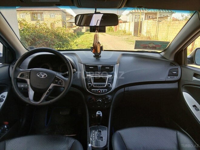 Hyundai Accent 2016, 237,000 km - 1.6 л - İmişli