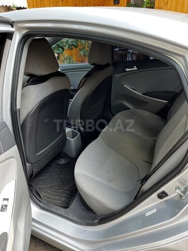 Hyundai Accent 2014, 130,000 km - 1.6 l - Göygöl