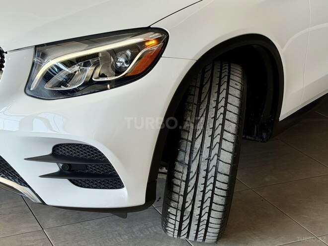 Mercedes GLC 300 4MATIC Coupe 2018, 45,000 km - 2.0 l - Bakı