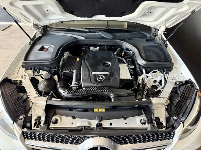 Mercedes GLC 300 4MATIC Coupe 2018, 45,000 km - 2.0 l - Bakı