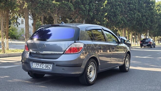 Opel Astra 2006, 366,200 km - 1.4 l - Bakı