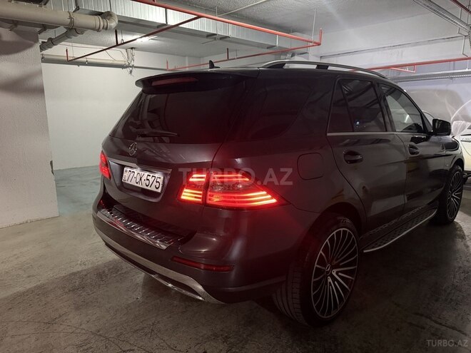 Mercedes ML 350 4MATIC 2012, 240,000 km - 3.5 л - Bakı
