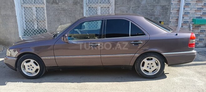 Mercedes C 200 1994, 504,667 km - 2.0 l - Gəncə