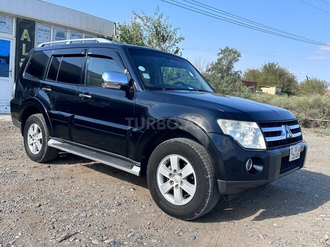 Mitsubishi Pajero 2007, 225,000 km - 3.0 л - Salyan