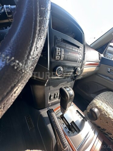 Mitsubishi Pajero 2007, 225,000 km - 3.0 л - Salyan