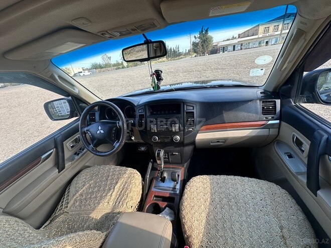 Mitsubishi Pajero 2007, 225,000 km - 3.0 л - Salyan