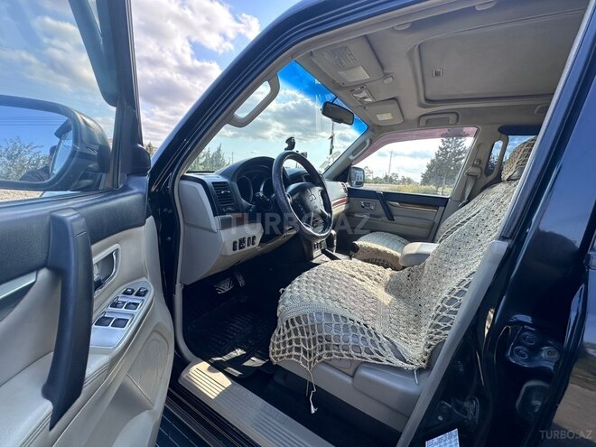 Mitsubishi Pajero 2007, 225,000 km - 3.0 л - Salyan