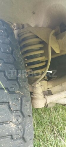 UAZ 469 1999, 400,000 km - 2.7 l - Lerik