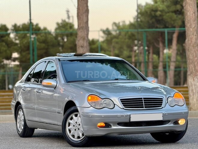 Mercedes C 180 2001, 321,021 km - 2.0 l - Bakı
