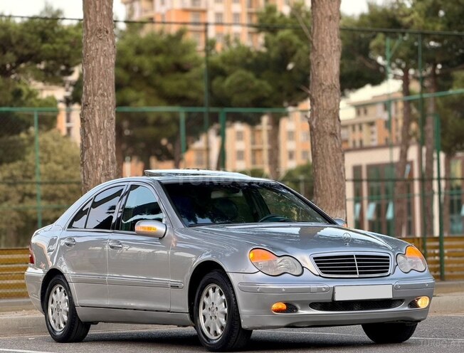 Mercedes C 180 2001, 321,021 km - 2.0 l - Bakı