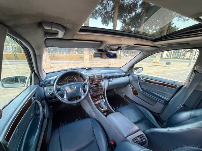 Mercedes C 180 2001, 321,021 km - 2.0 l - Bakı