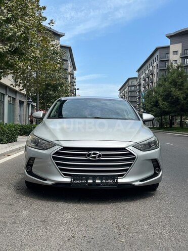Hyundai Avante 2016, 190,000 km - 1.6 л - Bakı