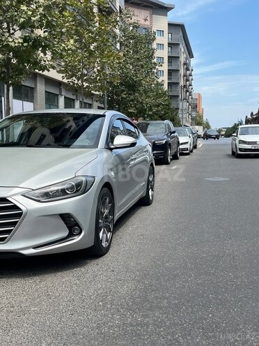 Hyundai Avante 2016, 190,000 km - 1.6 л - Bakı