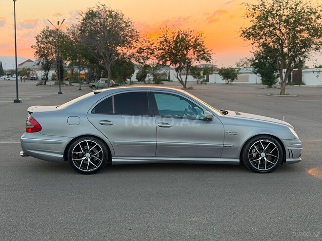 Mercedes E 500 4MATIC 2003, 368,000 km - 5.0 l - Gəncə