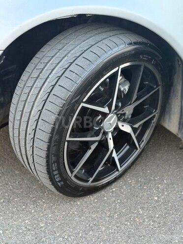 Mercedes E 500 4MATIC 2003, 368,000 km - 5.0 l - Gəncə
