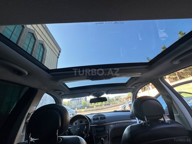 Mercedes E 200 2004, 240,000 km - 1.8 l - Gəncə