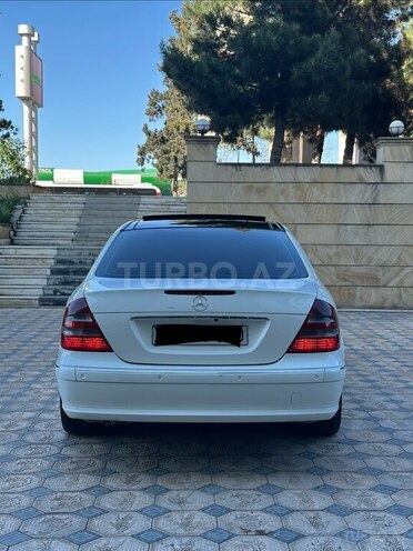 Mercedes E 200 2004, 240,000 km - 1.8 l - Gəncə