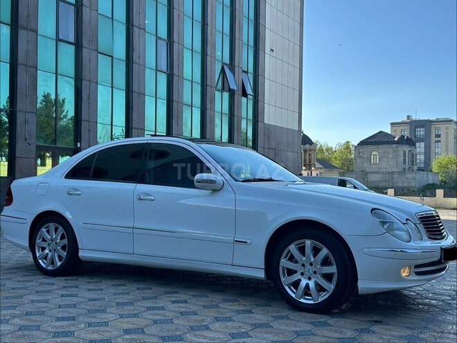 Mercedes E 200 2004, 240,000 km - 1.8 l - Gəncə