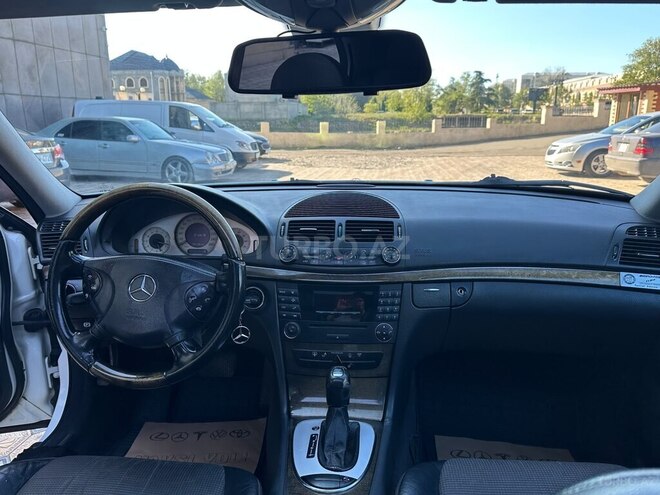 Mercedes E 200 2004, 240,000 km - 1.8 l - Gəncə