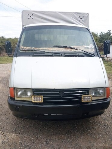 GAZ  1998, 310,000 km - 2.4 l - Sabirabad