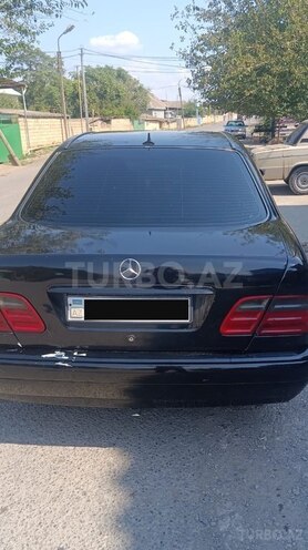 Mercedes E 220 1997, 256,000 km - 2.2 l - Cəlilabad