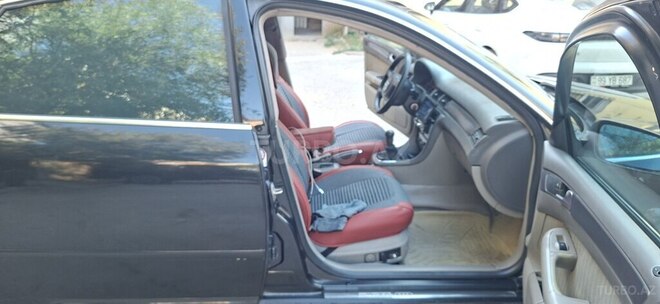 Audi A6 2005, 401,000 km - 2.0 l - Bakı