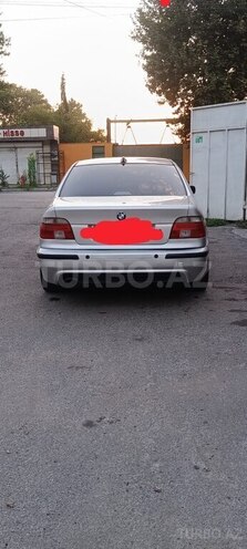 BMW 528 1998, 520,600 km - 2.8 л - Ağdaş
