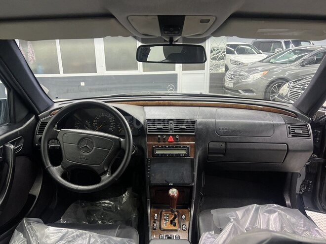 Mercedes C 240 1998, 319,111 km - 2.4 l - Sumqayıt