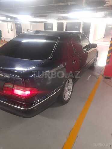 Mercedes E 240 2000, 403,150 km - 2.4 l - Gəncə