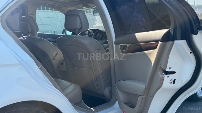 Mercedes C 250 2014, 132,639 km - 1.8 l - Bakı