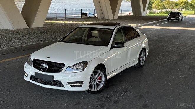 Mercedes C 250 2014, 132,639 km - 1.8 l - Bakı