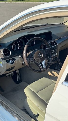 Mercedes C 250 2014, 132,639 km - 1.8 l - Bakı