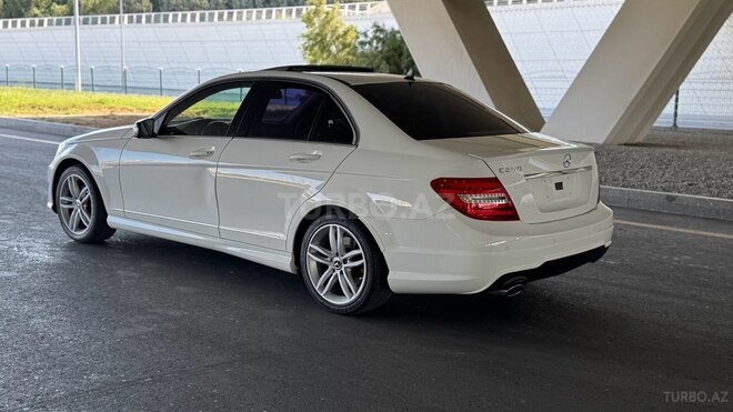 Mercedes C 250 2014, 132,639 km - 1.8 l - Bakı