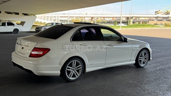 Mercedes C 250 2014, 132,639 km - 1.8 l - Bakı