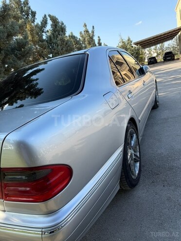 Mercedes E 280 1999, 406,000 km - 2.8 l - Sabirabad