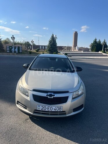 Chevrolet Cruze 2013, 244,000 km - 1.4 l - Göygöl