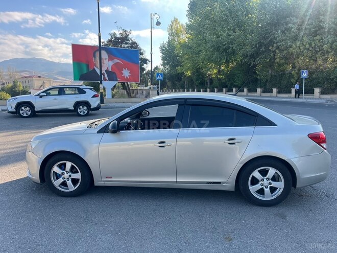 Chevrolet Cruze 2013, 244,000 km - 1.4 l - Göygöl
