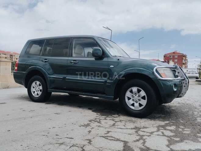 Mitsubishi Pajero 2005, 289,000 km - 2.8 l - Bakı