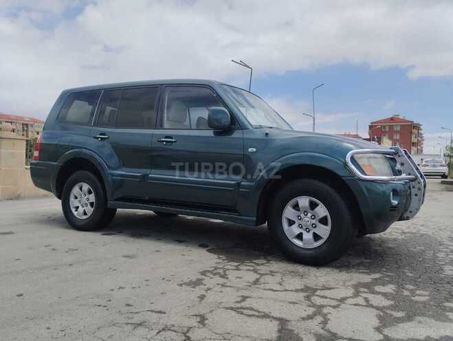 Mitsubishi Pajero 2005, 289,000 km - 2.8 l - Bakı