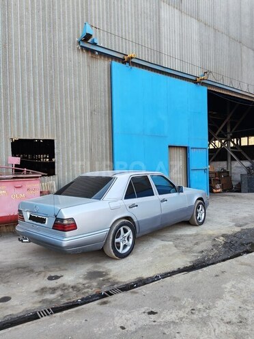 Mercedes 220 E 1995, 430,000 km - 2.2 l - Bakı