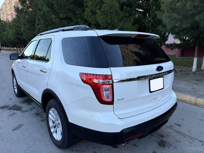 Ford Explorer 2015, 220,000 km - 3.5 l - Bakı