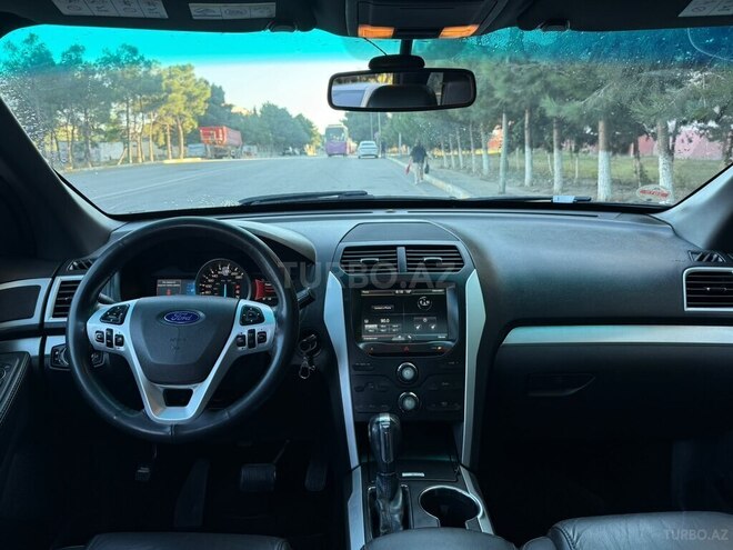 Ford Explorer 2015, 220,000 km - 3.5 l - Bakı