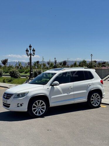 Volkswagen Tiguan 2010, 245,000 km - 2.0 l - Naxçıvan